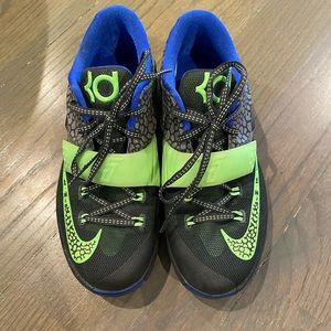 Boys KD sneakers